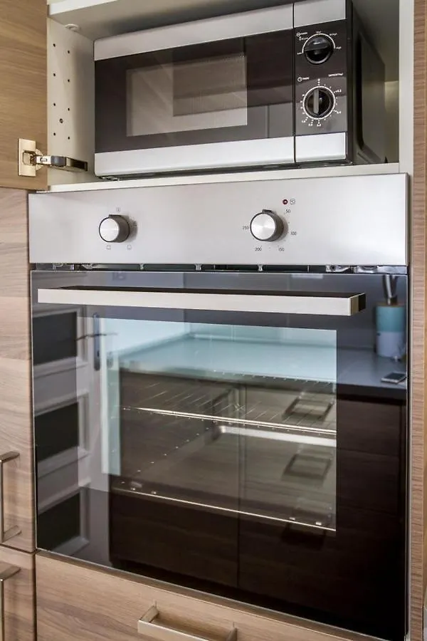 Stylish Apartment 5 Minutes Walk From City Center Prague